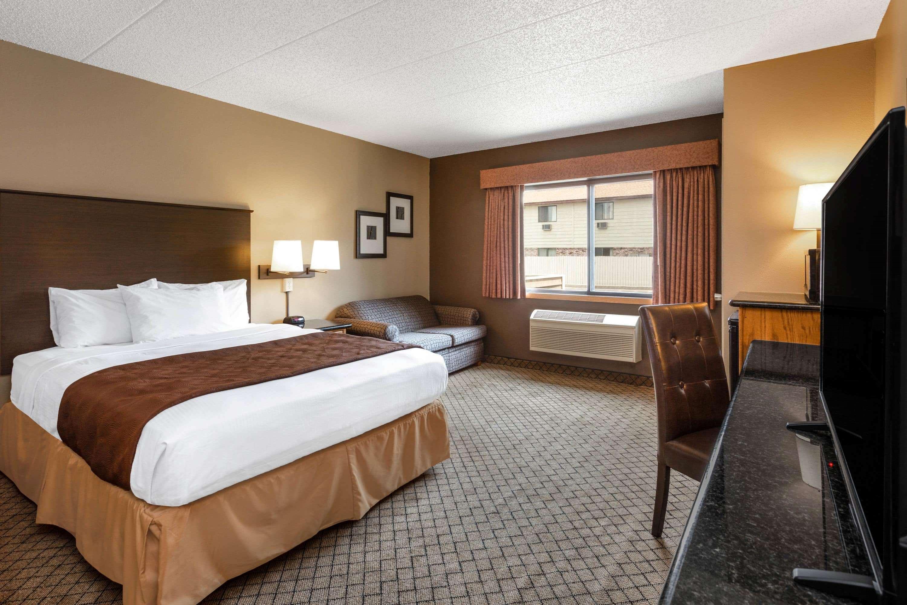 Americinn By Wyndham Hartford Wi Buitenkant foto